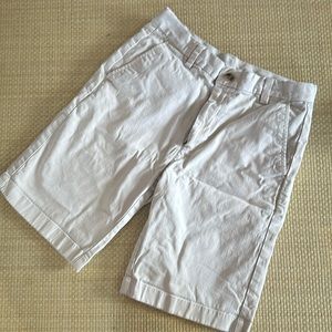 Boys Vineyard Vines khaki shorts